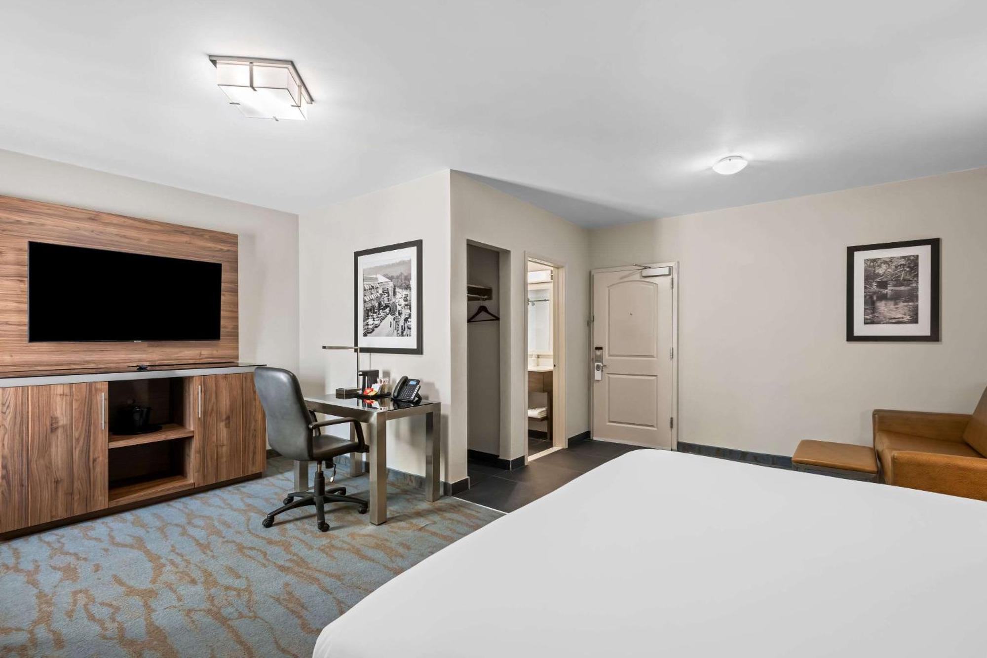 Hotel The Penn Stroud, - Poconos, Ascend Collection Stroudsburg