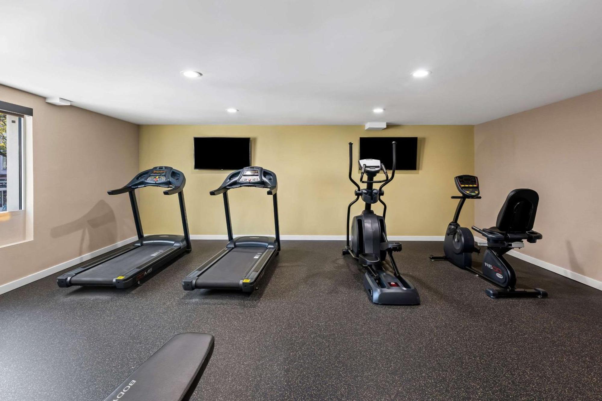 Hotel The Penn Stroud, - Poconos, Ascend Collection Stroudsburg