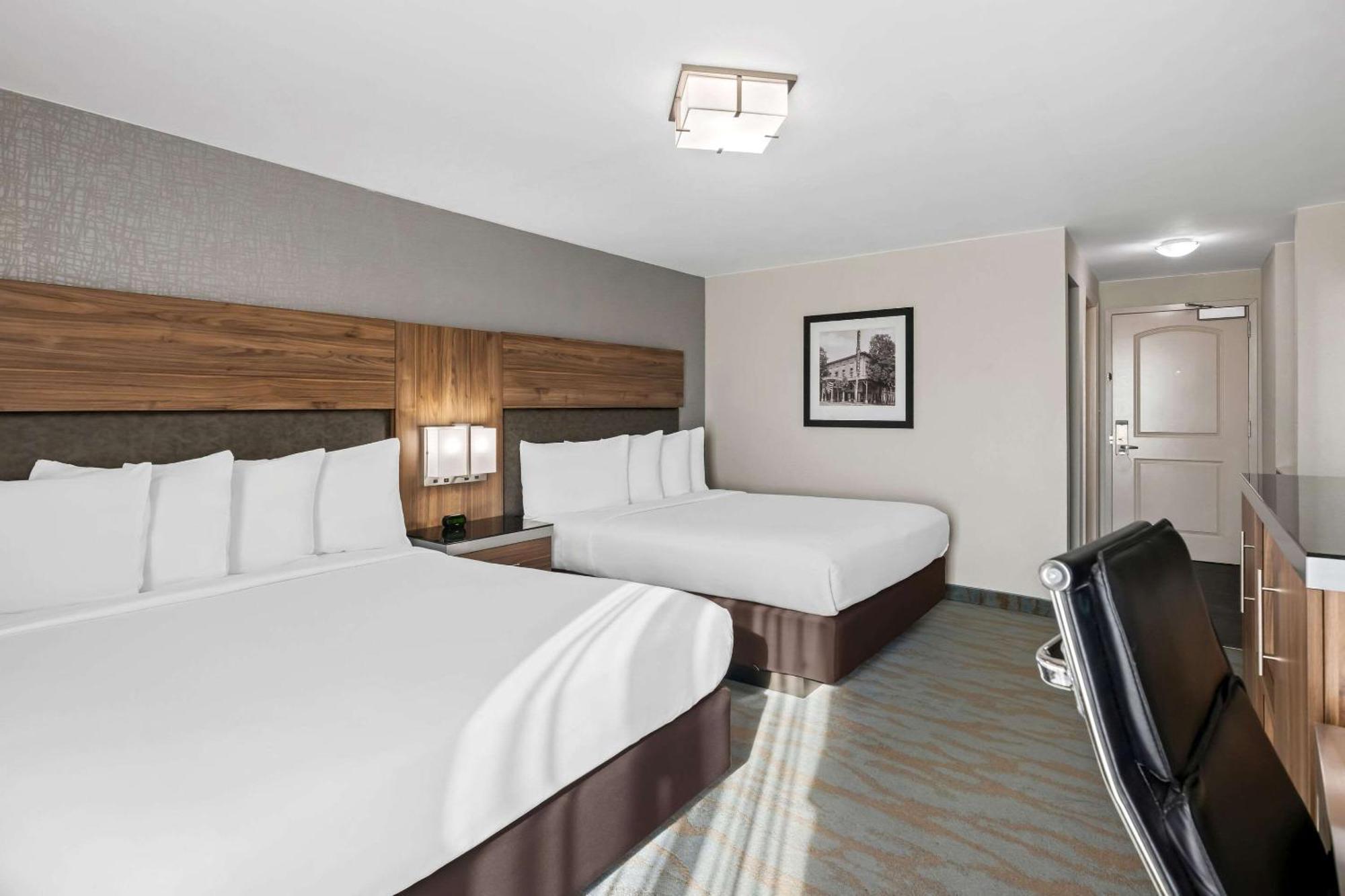 The Penn Stroud, - Poconos, Ascend Collection 3* Stroudsburg