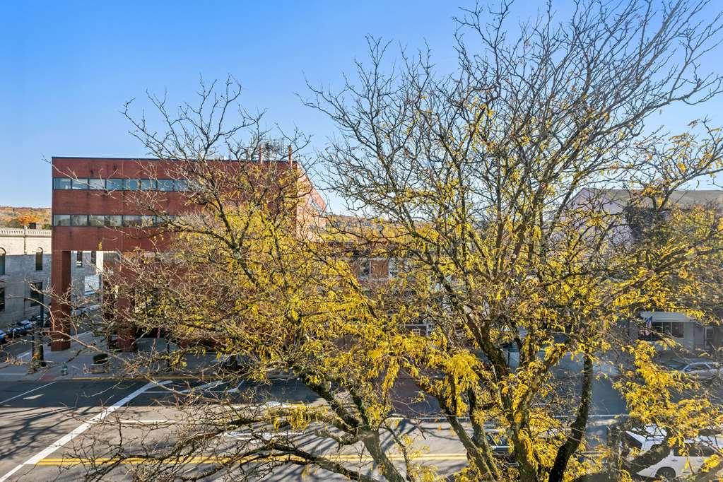 The Penn Stroud, - Poconos, Ascend Collection
